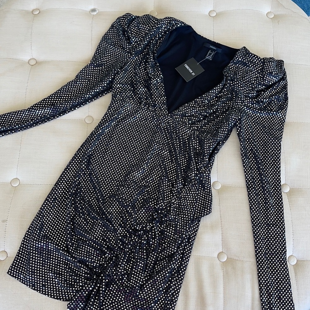 Knit dress with black squence forever 21